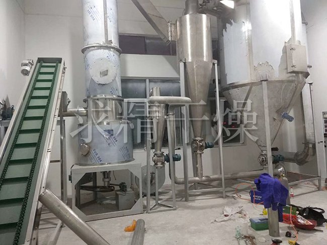 XSG系列旋轉(zhuǎn)閃蒸干燥機